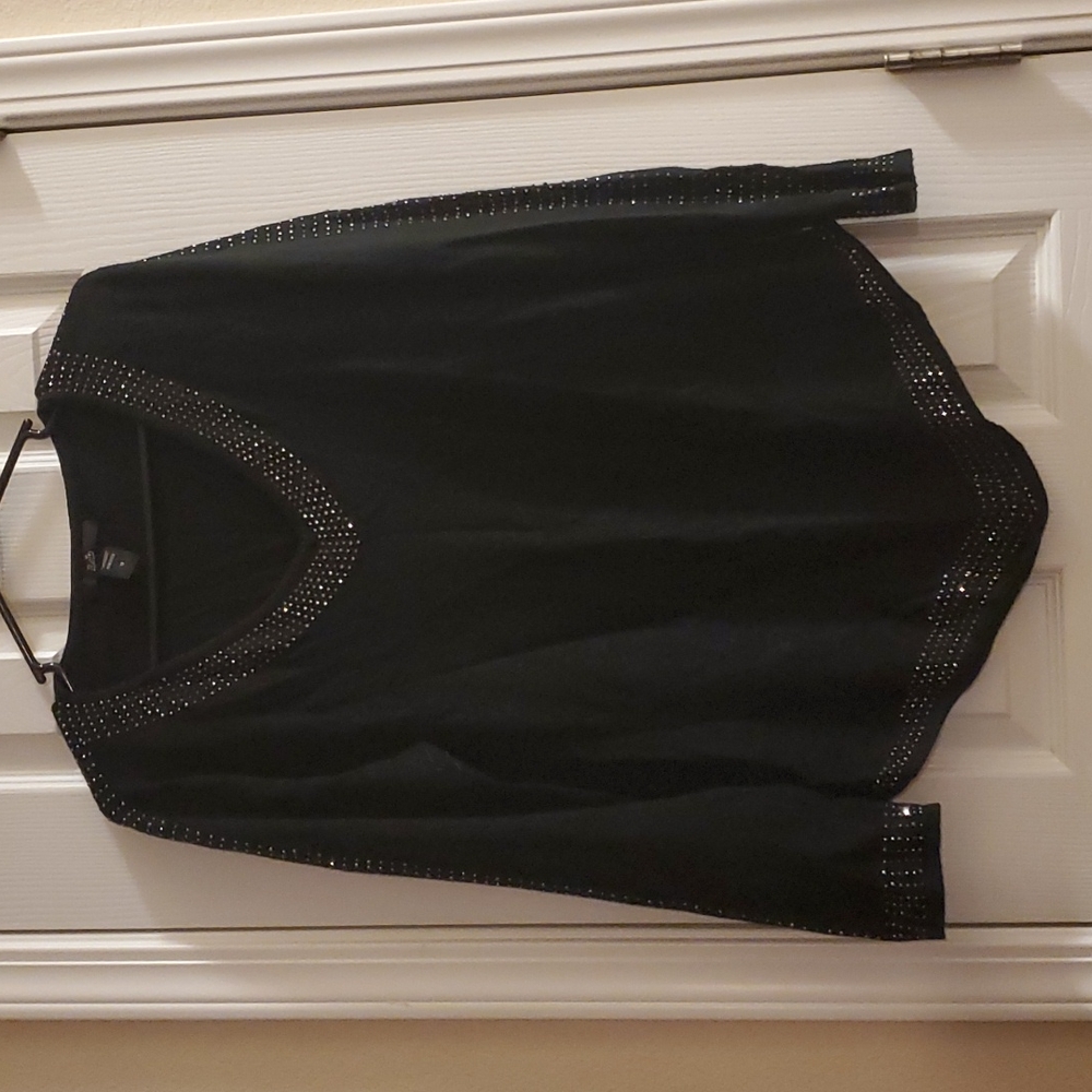 Rain Size Medium Sweater